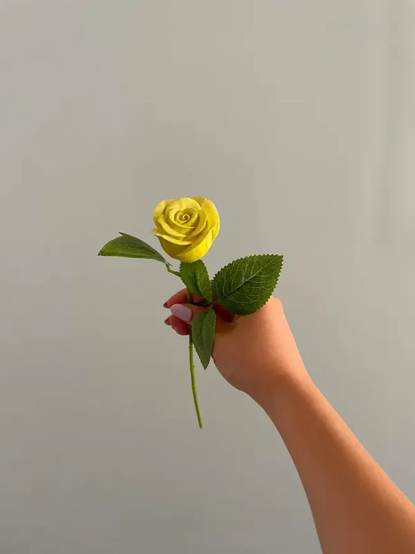 Rosa eterna in marmo riciclato, colore Giallo - fatto a mano in Italia, A&P Marmi &ndash; Giallo