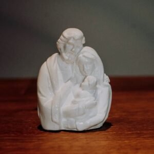 Sacra Famiglia scultura in polvere di marmo riciclata - A&P Marmi