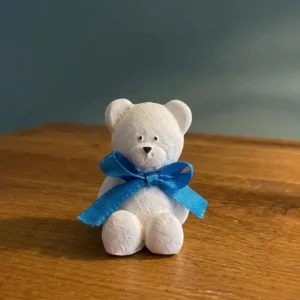 Teddy orsetto con fiocco blu in polvere di marmo - A&P Marmi
