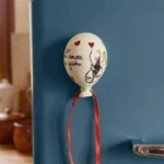 Pensiero in Aria, calamita palloncino personalizzabile in polvere di marmo, A&P Marmi