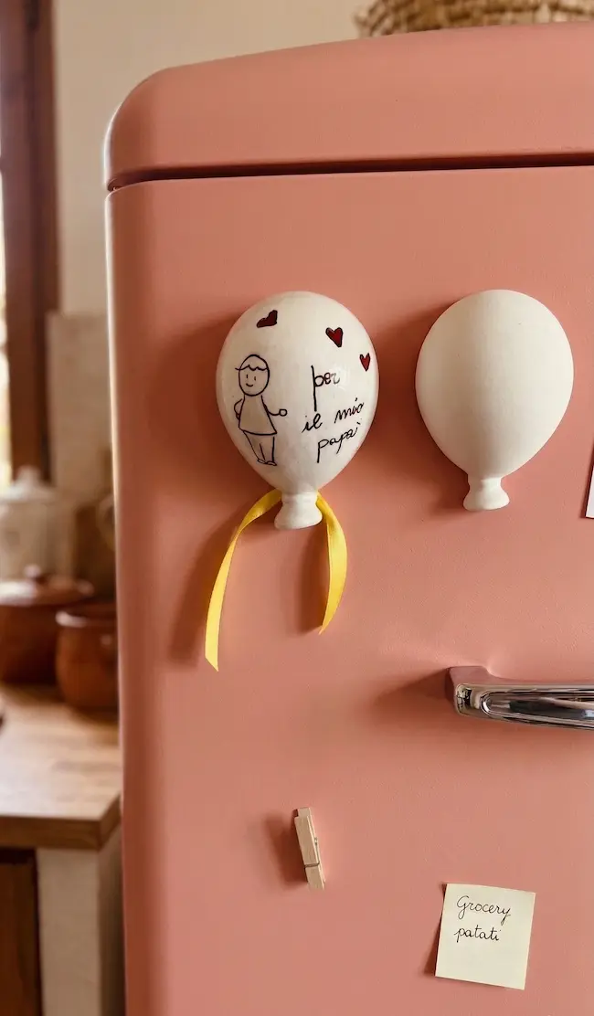 Pensiero in Aria, calamita palloncino personalizzabile in polvere di marmo, A&P Marmi